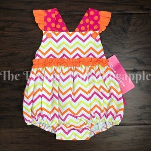 Claire & Charlie Ruffle Chevron Bubble
